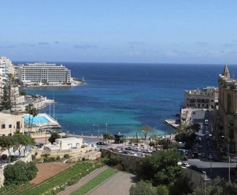 3 Bedrm Apt Seaview Balluta Bay สลีมา ภายนอก รูปภาพ